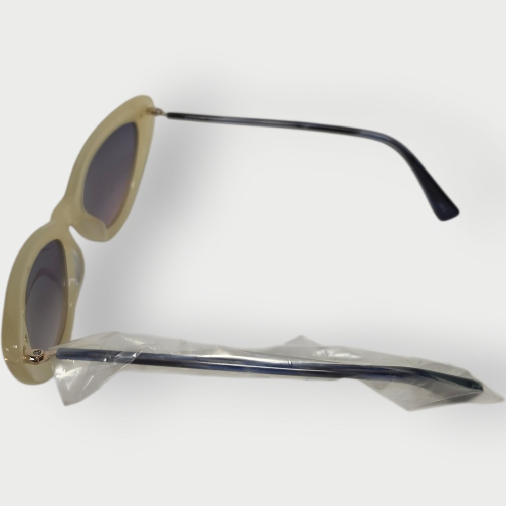 NEW Derek Lam Designer Women's Doris IVORY UV Sunglasses CAT EYES BOX BAG - Picture 4 of 8